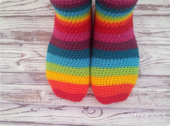 Rainbow Socks via Oomanoot