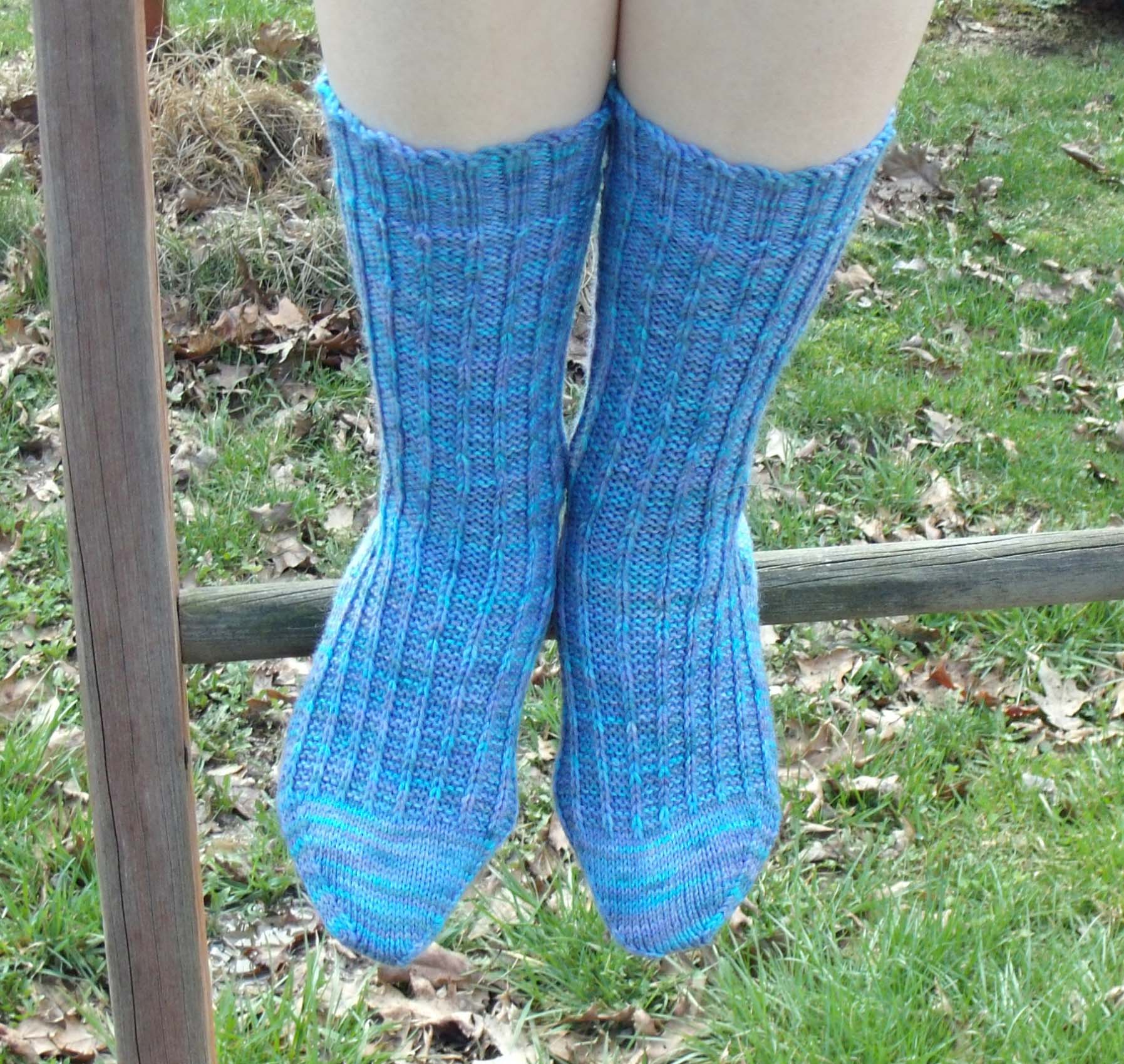 {Not Wasting Time} Free Sock Knitting Pattern! ⋆ Melody's Makings