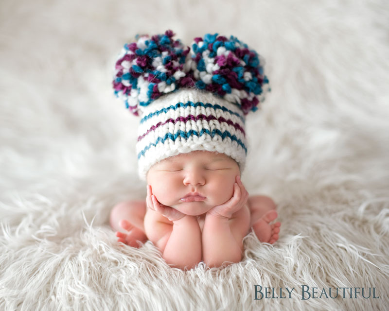 Premature to 0-3 months Hand-knitted  Baby Boy Zigzag Bobble Pom Pom Hats Gift Boxed